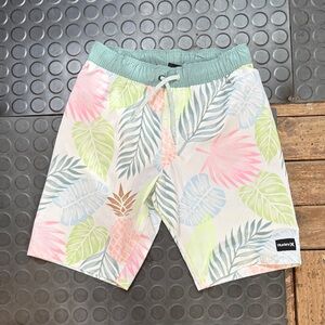 Hurley kidsLeaf Print Board Shorts - Green and Pink